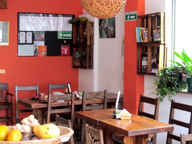 Tomate-restaurante-vegetariano-San-Agustin-Huila (4)